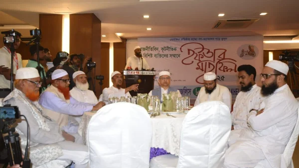 দেশবিরোধী চক্রান্ত জনগণ কঠোর হস্তে দমন করবে : মাওলানা মামুনুল হক
